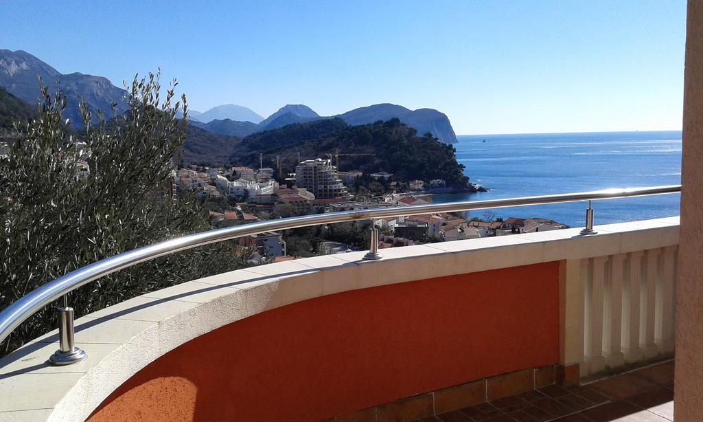Oro Apartments Petrovac Bagian luar foto