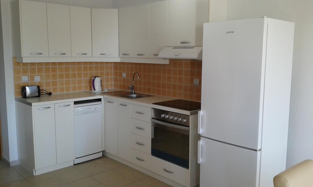 Oro Apartments Petrovac Ruang foto