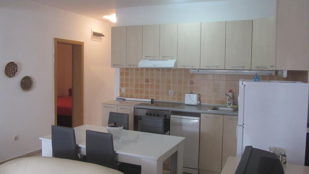 Oro Apartments Petrovac Bagian luar foto