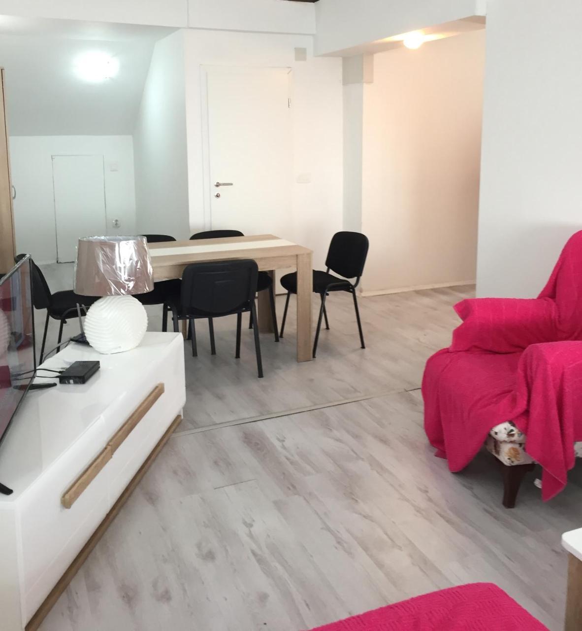 Oro Apartments Petrovac Bagian luar foto