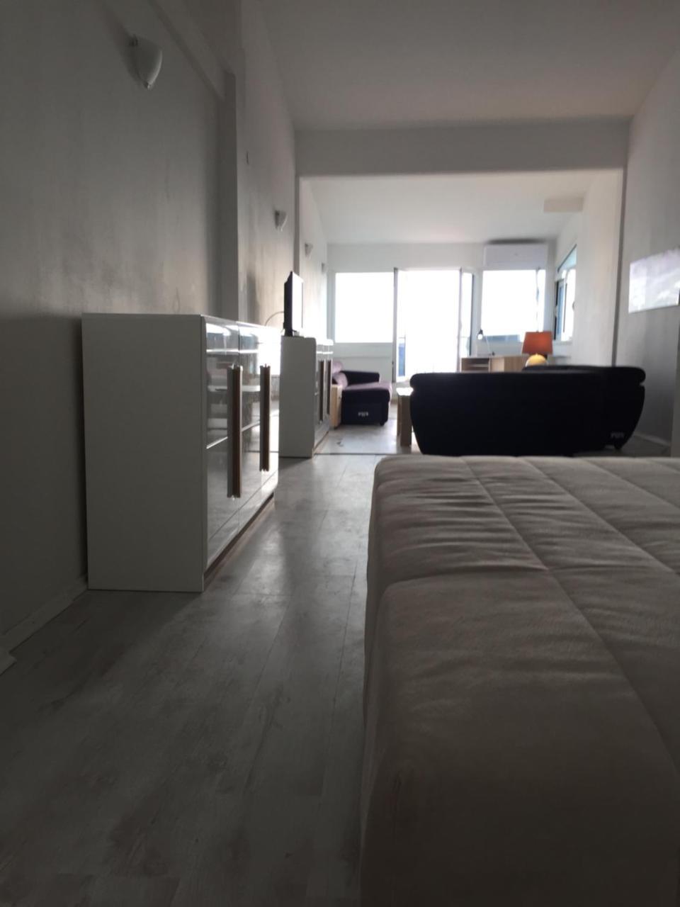 Oro Apartments Petrovac Bagian luar foto